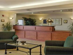 Homebridge Inn And Suites Бомонт Стая снимка