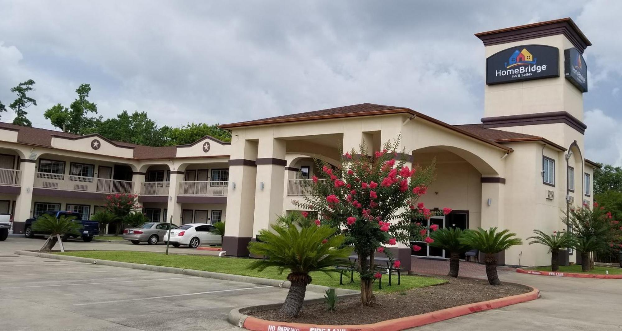 Homebridge Inn And Suites Бомонт Екстериор снимка